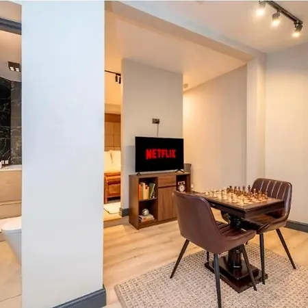 The Copper Cove Japanese Soaktub Retreat 公寓 *